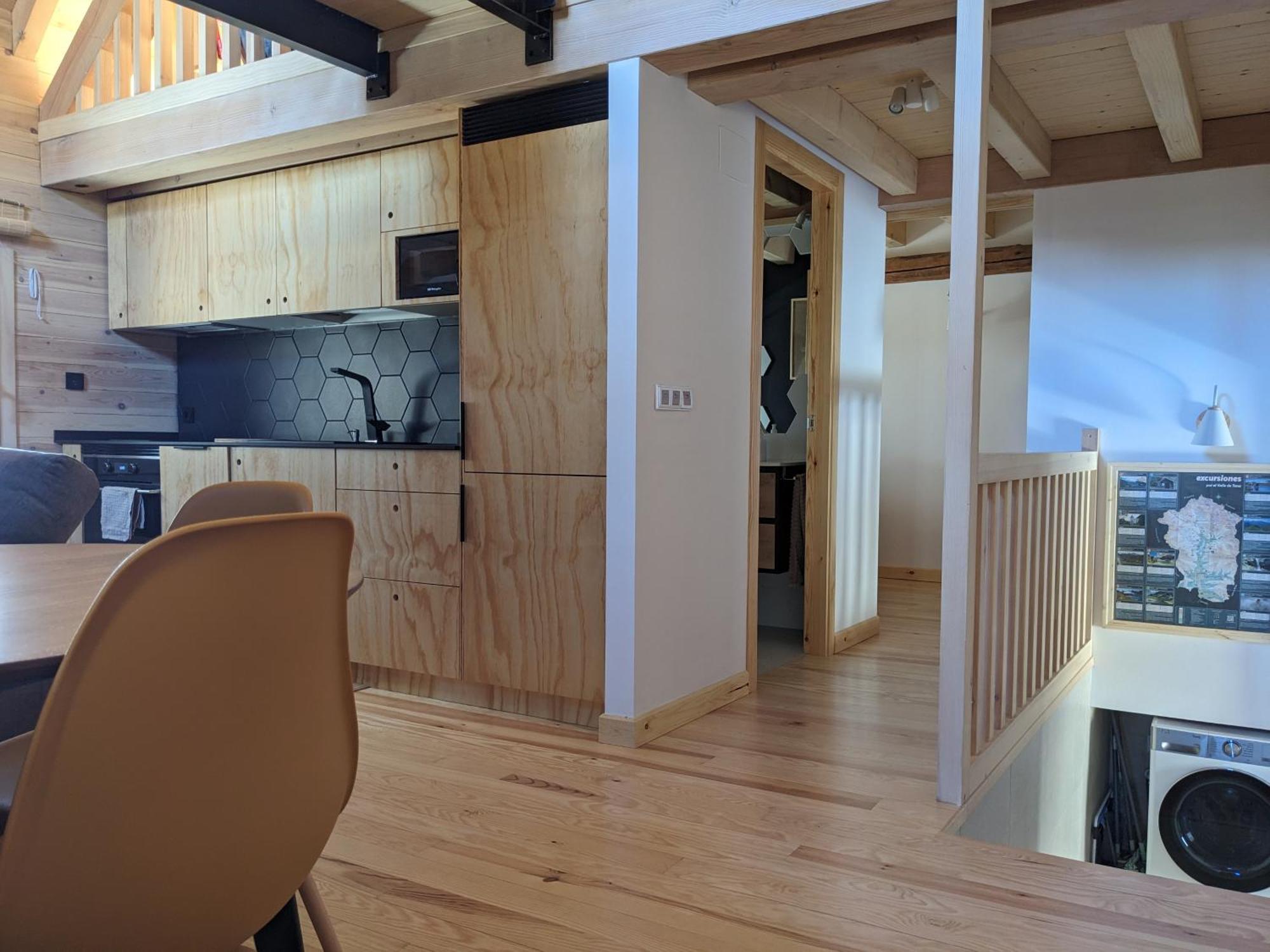 Nornore: Una Casa Especial En La Montana Пиедрафита де Хака Екстериор снимка